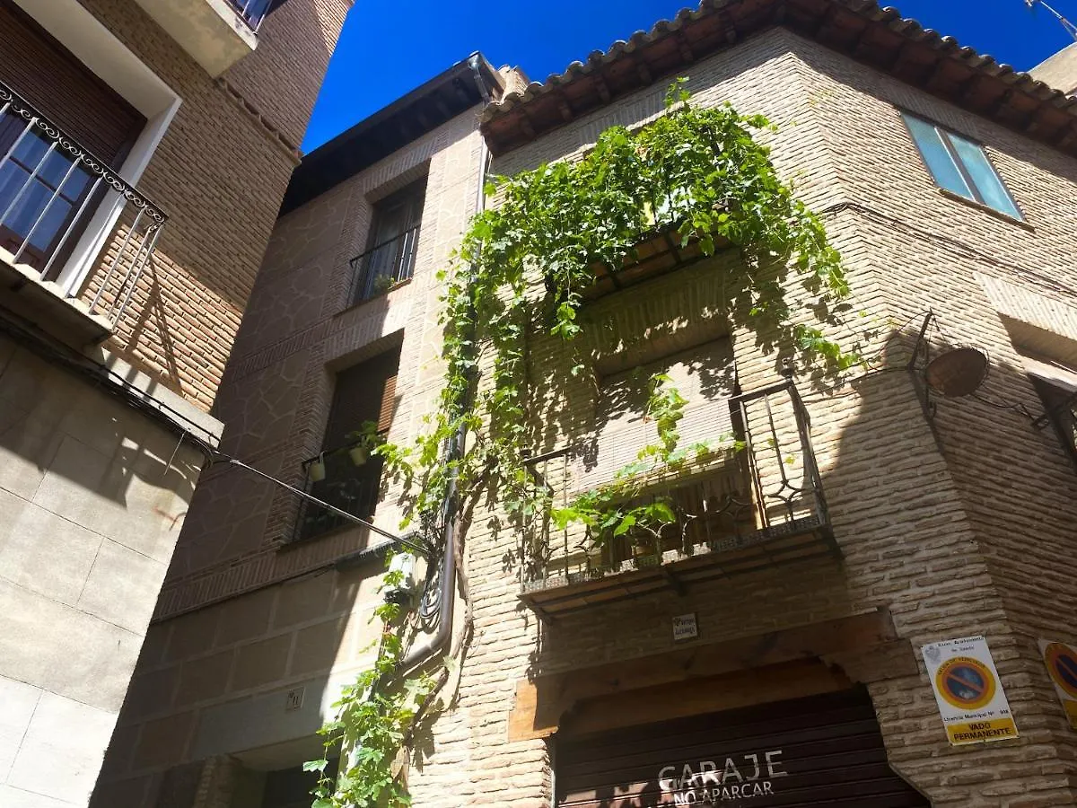 Suite Con Cueva Romana/Roman Cave * Early Check-In Toledo 0*,  Spain