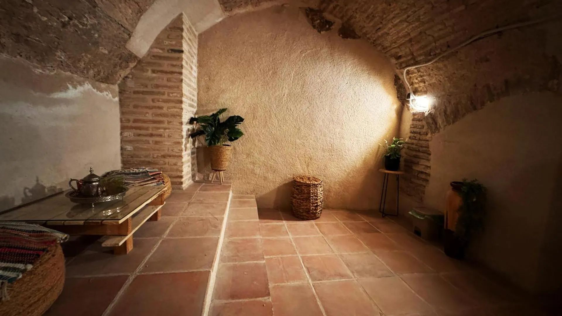 Apartment Suite Con Cueva Romana/Roman Cave * Early Check-In Toledo Spain